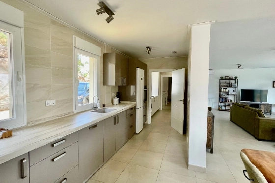 Villa in Alcalali zu verkaufen, Woongedeelte 429 m², Bouwjaar 2022, + Fussbodenheizung, Klimaanlage, Grondstuk 1468 m², 7 Slaapkamers, 4 Badkamers, Pool, ref.: PV-141-01982P-7