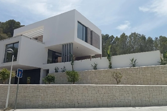 Villa in Moraira zu verkaufen, Woongedeelte 394 m², Bouwjaar 2020, Klimaanlage, Grondstuk 800 m², 4 Slaapkamers, 3 Badkamers, Pool, ref.: AM-11509DA-1