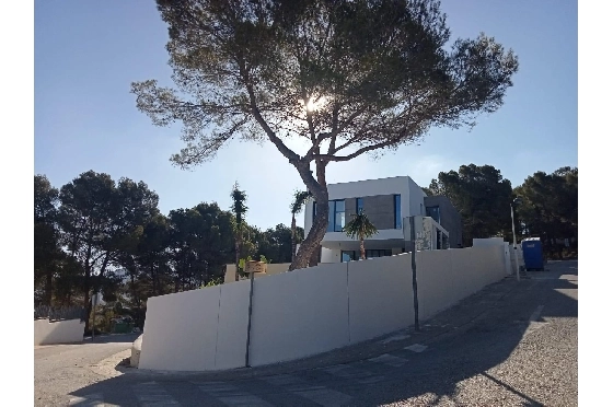 Villa in Moraira zu verkaufen, Woongedeelte 394 m², Bouwjaar 2020, Klimaanlage, Grondstuk 800 m², 4 Slaapkamers, 3 Badkamers, Pool, ref.: AM-11509DA-4