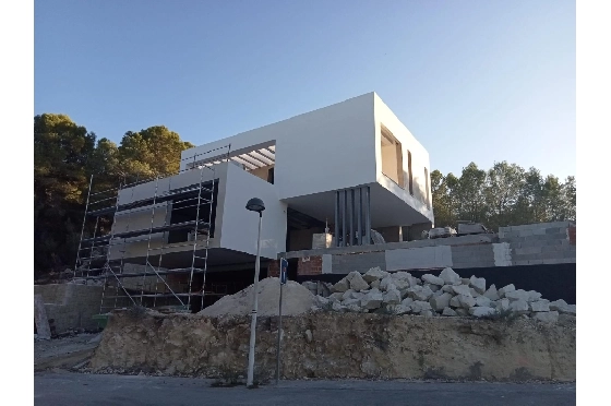 Villa in Moraira zu verkaufen, Woongedeelte 394 m², Bouwjaar 2020, Klimaanlage, Grondstuk 800 m², 4 Slaapkamers, 3 Badkamers, Pool, ref.: AM-11509DA-5