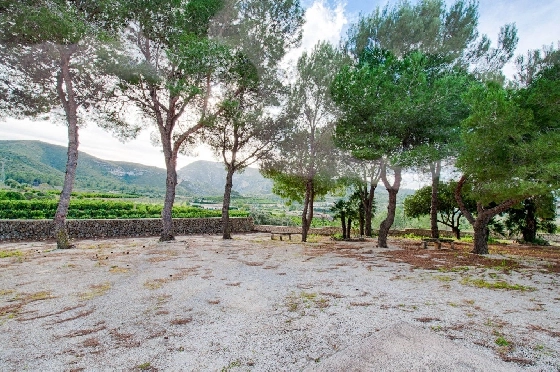 Finca in Gata de Gorgos zu verkaufen, Woongedeelte 450 m², Bouwjaar 1900, + Ofen, Klimaanlage, Grondstuk 20000 m², 4 Slaapkamers, 2 Badkamers, Pool, ref.: AM-11846DA-17