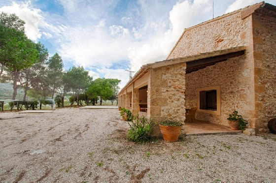 Finca in Gata de Gorgos zu verkaufen, Woongedeelte 450 m², Bouwjaar 1900, + Ofen, Klimaanlage, Grondstuk 20000 m², 4 Slaapkamers, 2 Badkamers, Pool, ref.: AM-11846DA-3