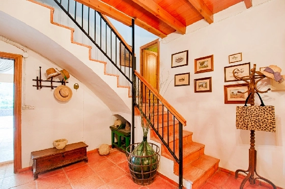 Finca in Gata de Gorgos zu verkaufen, Woongedeelte 450 m², Bouwjaar 1900, + Ofen, Klimaanlage, Grondstuk 20000 m², 4 Slaapkamers, 2 Badkamers, Pool, ref.: AM-11846DA-34