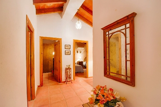 Finca in Gata de Gorgos zu verkaufen, Woongedeelte 450 m², Bouwjaar 1900, + Ofen, Klimaanlage, Grondstuk 20000 m², 4 Slaapkamers, 2 Badkamers, Pool, ref.: AM-11846DA-36