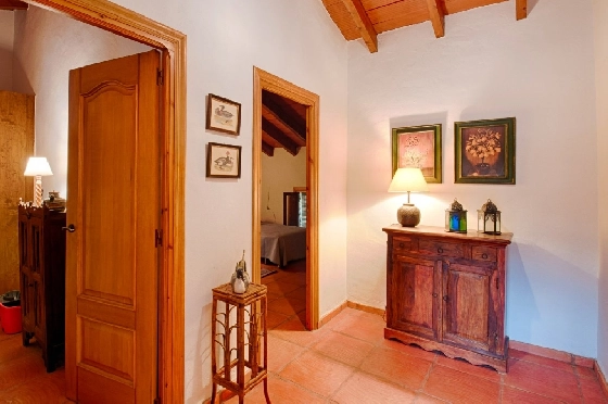 Finca in Gata de Gorgos zu verkaufen, Woongedeelte 450 m², Bouwjaar 1900, + Ofen, Klimaanlage, Grondstuk 20000 m², 4 Slaapkamers, 2 Badkamers, Pool, ref.: AM-11846DA-39