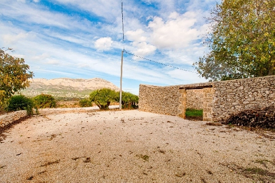 Finca in Gata de Gorgos zu verkaufen, Woongedeelte 450 m², Bouwjaar 1900, + Ofen, Klimaanlage, Grondstuk 20000 m², 4 Slaapkamers, 2 Badkamers, Pool, ref.: AM-11846DA-49