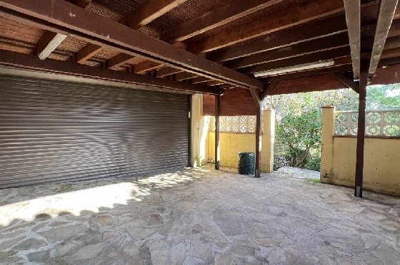 Villa in Gata de Gorgos(Monte Pedreguer) zur Ferienvermietung, Woongedeelte 180 m², Bouwjaar 2006, + Ofen, Klimaanlage, Grondstuk 600 m², 3 Slaapkamers, 3 Badkamers, Pool, ref.: T-0624-44