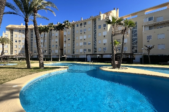 Apartment in Xabia(El Arenal) zur Ferienvermietung, Woongedeelte 92 m², Bouwjaar 2001, + KLIMA, Klimaanlage, Grondstuk 101 m², 2 Slaapkamers, 2 Badkamers, Pool, ref.: T-0524-2