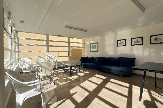 Apartment in Xabia(El Arenal) zur Ferienvermietung, Woongedeelte 92 m², Bouwjaar 2001, + KLIMA, Klimaanlage, Grondstuk 101 m², 2 Slaapkamers, 2 Badkamers, Pool, ref.: T-0524-23