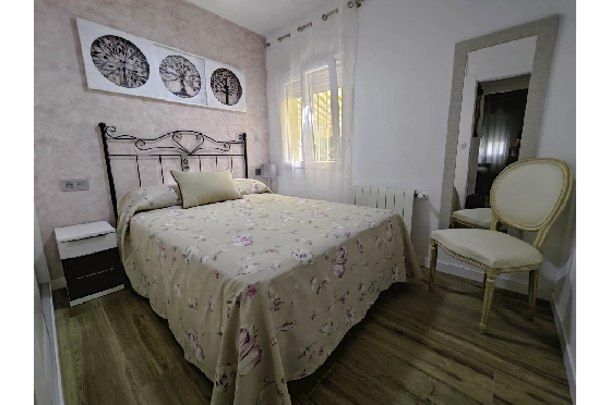 Villa in Denia zu verkaufen, Woongedeelte 121 m², Klimaanlage, Grondstuk 623 m², 4 Slaapkamers, 2 Badkamers, Pool, ref.: CO-C25935-11