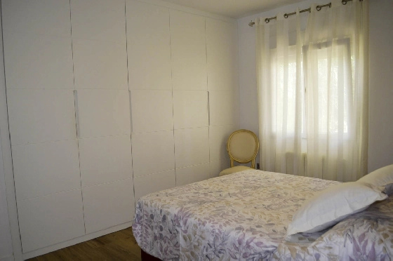 Villa in Denia zu verkaufen, Woongedeelte 121 m², Klimaanlage, Grondstuk 623 m², 4 Slaapkamers, 2 Badkamers, Pool, ref.: CO-C25935-13