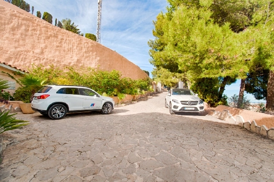 Villa in Moraira zu verkaufen, Woongedeelte 300 m², Bouwjaar 1984, Klimaanlage, Grondstuk 1615 m², 3 Slaapkamers, 2 Badkamers, Pool, ref.: AM-12279DA-21