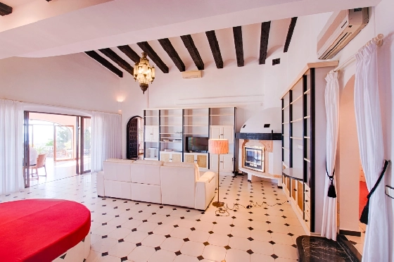 Villa in Moraira zu verkaufen, Woongedeelte 300 m², Bouwjaar 1984, Klimaanlage, Grondstuk 1615 m², 3 Slaapkamers, 2 Badkamers, Pool, ref.: AM-12279DA-25