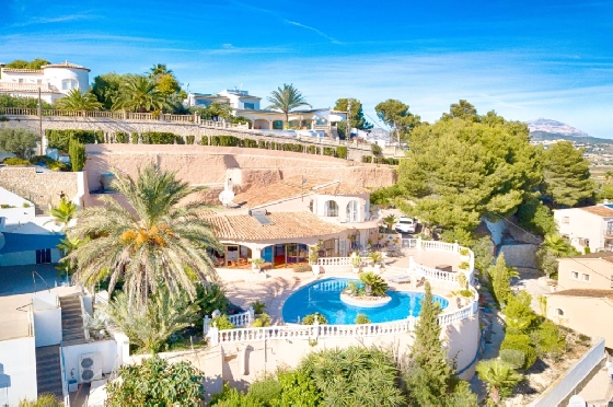 Villa in Moraira zu verkaufen, Woongedeelte 300 m², Bouwjaar 1984, Klimaanlage, Grondstuk 1615 m², 3 Slaapkamers, 2 Badkamers, Pool, ref.: AM-12279DA-7