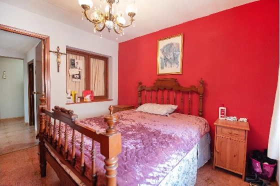 Finca in Benissa zu verkaufen, Woongedeelte 212 m², Bouwjaar 1978, Klimaanlage, Grondstuk 2640 m², 4 Slaapkamers, 1 Badkamers, Pool, ref.: AM-12447DR-11