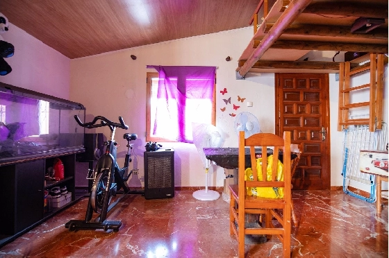 Finca in Benissa zu verkaufen, Woongedeelte 212 m², Bouwjaar 1978, Klimaanlage, Grondstuk 2640 m², 4 Slaapkamers, 1 Badkamers, Pool, ref.: AM-12447DR-15