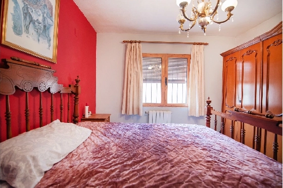 Finca in Benissa zu verkaufen, Woongedeelte 212 m², Bouwjaar 1978, Klimaanlage, Grondstuk 2640 m², 4 Slaapkamers, 1 Badkamers, Pool, ref.: AM-12447DR-22
