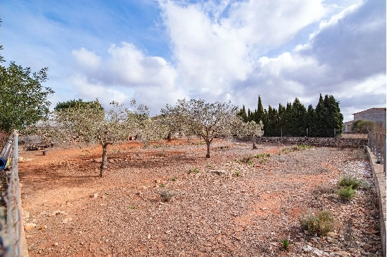 Finca in Benissa zu verkaufen, Woongedeelte 212 m², Bouwjaar 1978, Klimaanlage, Grondstuk 2640 m², 4 Slaapkamers, 1 Badkamers, Pool, ref.: AM-12447DR-35