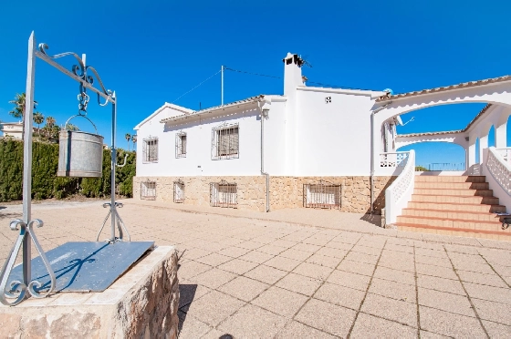 Villa in Benissa(La Fustera) zu verkaufen, Woongedeelte 312 m², Bouwjaar 1978, Klimaanlage, Grondstuk 2669 m², 6 Slaapkamers, 2 Badkamers, Pool, ref.: AM-12452DA-13