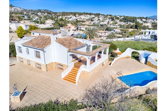Villa in Benissa(La Fustera) zu verkaufen, Woongedeelte 312 m², Bouwjaar 1978, Klimaanlage, Grondstuk 2669 m², 6 Slaapkamers, 2 Badkamers, Pool, ref.: AM-12452DA-2