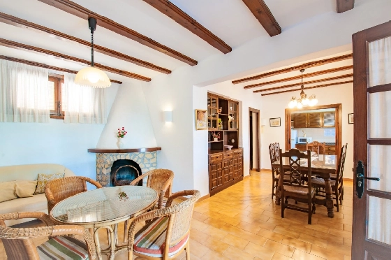 Villa in Benissa(La Fustera) zu verkaufen, Woongedeelte 312 m², Bouwjaar 1978, Klimaanlage, Grondstuk 2669 m², 6 Slaapkamers, 2 Badkamers, Pool, ref.: AM-12452DA-21