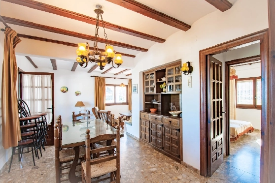 Villa in Benissa(La Fustera) zu verkaufen, Woongedeelte 312 m², Bouwjaar 1978, Klimaanlage, Grondstuk 2669 m², 6 Slaapkamers, 2 Badkamers, Pool, ref.: AM-12452DA-23