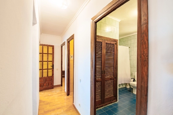 Villa in Benissa(La Fustera) zu verkaufen, Woongedeelte 312 m², Bouwjaar 1978, Klimaanlage, Grondstuk 2669 m², 6 Slaapkamers, 2 Badkamers, Pool, ref.: AM-12452DA-29