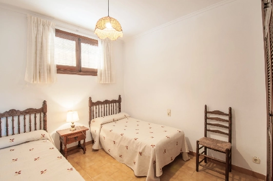 Villa in Benissa(La Fustera) zu verkaufen, Woongedeelte 312 m², Bouwjaar 1978, Klimaanlage, Grondstuk 2669 m², 6 Slaapkamers, 2 Badkamers, Pool, ref.: AM-12452DA-31