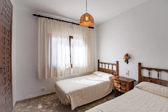 Villa in Benissa(La Fustera) zu verkaufen, Woongedeelte 312 m², Bouwjaar 1978, Klimaanlage, Grondstuk 2669 m², 6 Slaapkamers, 2 Badkamers, Pool, ref.: AM-12452DA-41