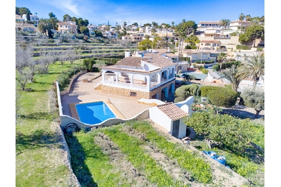 Villa in Benissa(La Fustera) zu verkaufen, Woongedeelte 312 m², Bouwjaar 1978, Klimaanlage, Grondstuk 2669 m², 6 Slaapkamers, 2 Badkamers, Pool, ref.: AM-12452DA-9