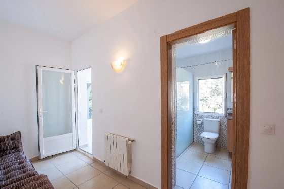 Villa in Javea zu verkaufen, Woongedeelte 318 m², Bouwjaar 1982, Klimaanlage, Grondstuk 1377 m², 4 Slaapkamers, 3 Badkamers, Pool, ref.: AM-12459DA-25
