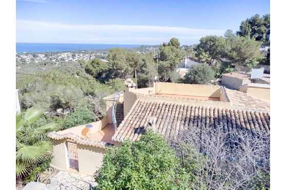 Villa in Javea zu verkaufen, Woongedeelte 318 m², Bouwjaar 1982, Klimaanlage, Grondstuk 1377 m², 4 Slaapkamers, 3 Badkamers, Pool, ref.: AM-12459DA-8