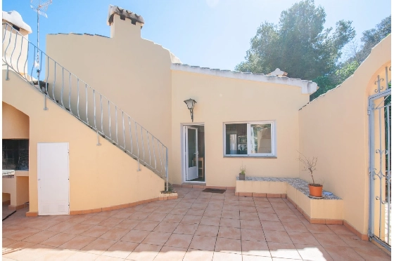 Villa in Javea zu verkaufen, Woongedeelte 318 m², Bouwjaar 1982, Klimaanlage, Grondstuk 1377 m², 4 Slaapkamers, 3 Badkamers, Pool, ref.: AM-12459DA-9