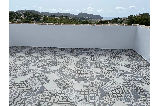 Villa in Moraira zu verkaufen, Woongedeelte 283 m², Bouwjaar 2023, Klimaanlage, Grondstuk 897 m², 3 Slaapkamers, 3 Badkamers, Pool, ref.: AM-12030DA-13