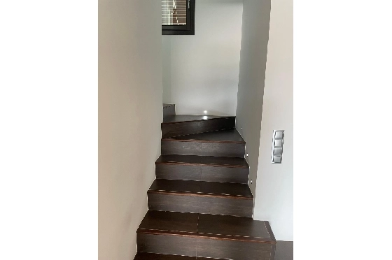 Villa in Moraira zu verkaufen, Woongedeelte 283 m², Bouwjaar 2023, Klimaanlage, Grondstuk 897 m², 3 Slaapkamers, 3 Badkamers, Pool, ref.: AM-12030DA-14