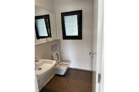 Villa in Moraira zu verkaufen, Woongedeelte 283 m², Bouwjaar 2023, Klimaanlage, Grondstuk 897 m², 3 Slaapkamers, 3 Badkamers, Pool, ref.: AM-12030DA-18