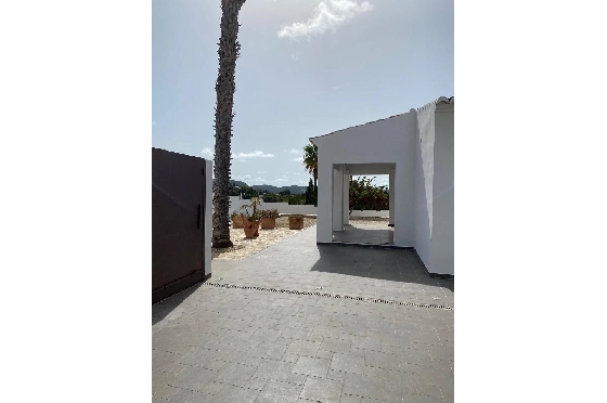 Villa in Moraira zu verkaufen, Woongedeelte 283 m², Bouwjaar 2023, Klimaanlage, Grondstuk 897 m², 3 Slaapkamers, 3 Badkamers, Pool, ref.: AM-12030DA-33