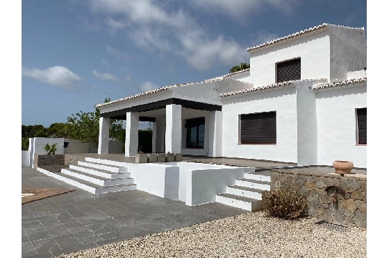 Villa in Moraira zu verkaufen, Woongedeelte 283 m², Bouwjaar 2023, Klimaanlage, Grondstuk 897 m², 3 Slaapkamers, 3 Badkamers, Pool, ref.: AM-12030DA-4