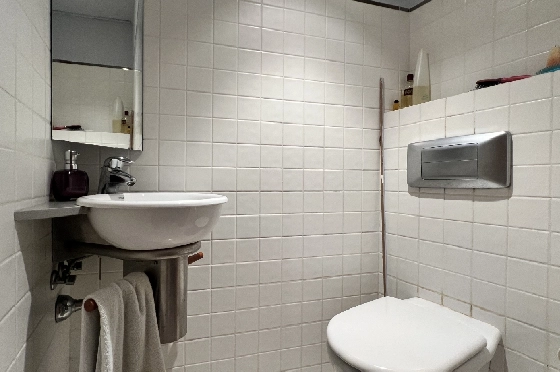 Stadthaus in Pego(Innenstadt) zu verkaufen, Woongedeelte 690 m², Bouwjaar 1930, Zustand gepflegt, + Zentralheizung, Klimaanlage, Grondstuk 305 m², 6 Slaapkamers, 5 Badkamers, ref.: AS-1325-26