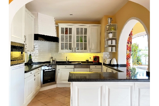 Villa in Els Poblets(Ptda. Revoltes) zu verkaufen, Woongedeelte 234 m², Bouwjaar 2004, Zustand gepflegt, + Zentralheizung, Klimaanlage, Grondstuk 614 m², 4 Slaapkamers, 3 Badkamers, Pool, ref.: AS-1425-17