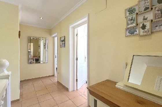 Villa in Els Poblets(Ptda. Revoltes) zu verkaufen, Woongedeelte 234 m², Bouwjaar 2004, Zustand gepflegt, + Zentralheizung, Klimaanlage, Grondstuk 614 m², 4 Slaapkamers, 3 Badkamers, Pool, ref.: AS-1425-19