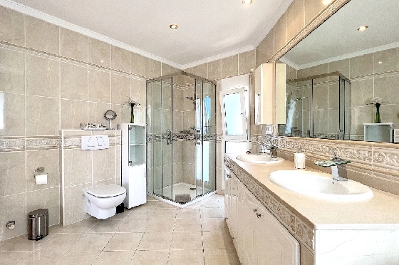 Villa in Els Poblets(Ptda. Revoltes) zu verkaufen, Woongedeelte 234 m², Bouwjaar 2004, Zustand gepflegt, + Zentralheizung, Klimaanlage, Grondstuk 614 m², 4 Slaapkamers, 3 Badkamers, Pool, ref.: AS-1425-26