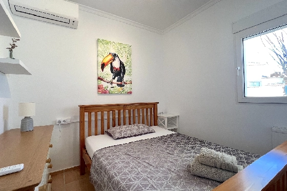 Villa in Els Poblets(Ptda. Revoltes) zu verkaufen, Woongedeelte 234 m², Bouwjaar 2004, Zustand gepflegt, + Zentralheizung, Klimaanlage, Grondstuk 614 m², 4 Slaapkamers, 3 Badkamers, Pool, ref.: AS-1425-31