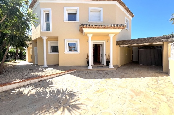 Villa in Els Poblets(Ptda. Revoltes) zu verkaufen, Woongedeelte 234 m², Bouwjaar 2004, Zustand gepflegt, + Zentralheizung, Klimaanlage, Grondstuk 614 m², 4 Slaapkamers, 3 Badkamers, Pool, ref.: AS-1425-50