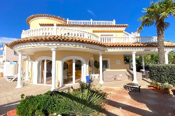 Villa in Els Poblets(Ptda. Revoltes) zu verkaufen, Woongedeelte 234 m², Bouwjaar 2004, Zustand gepflegt, + Zentralheizung, Klimaanlage, Grondstuk 614 m², 4 Slaapkamers, 3 Badkamers, Pool, ref.: AS-1425-52
