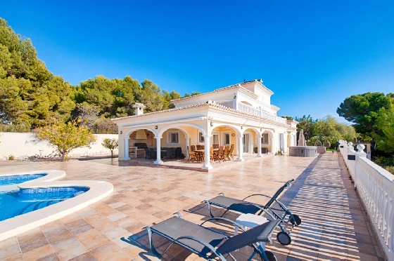 Villa in Moraira zu verkaufen, Woongedeelte 466 m², Bouwjaar 2005, Klimaanlage, Grondstuk 2040 m², 5 Slaapkamers, 5 Badkamers, Pool, ref.: AM-12515DR-1