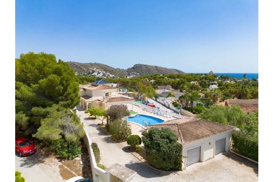 Villa in Moraira zu verkaufen, Woongedeelte 466 m², Bouwjaar 2005, Klimaanlage, Grondstuk 2040 m², 5 Slaapkamers, 5 Badkamers, Pool, ref.: AM-12515DR-19