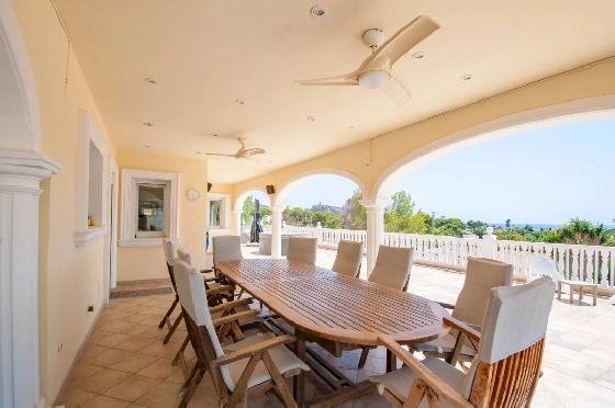 Villa in Moraira zu verkaufen, Woongedeelte 466 m², Bouwjaar 2005, Klimaanlage, Grondstuk 2040 m², 5 Slaapkamers, 5 Badkamers, Pool, ref.: AM-12515DR-23