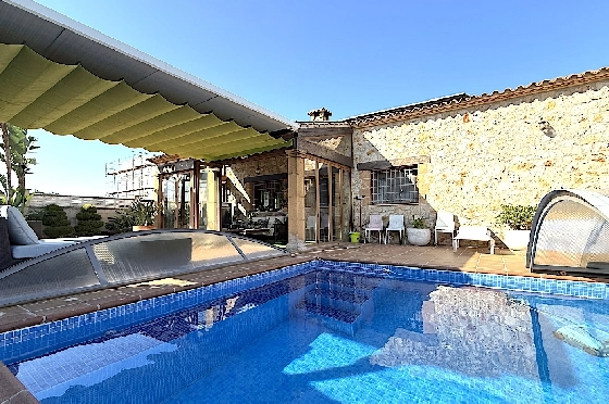 Finca in Els Poblets(Xironets) zu verkaufen, Woongedeelte 220 m², Bouwjaar 2008, + Zentralheizung, Klimaanlage, Grondstuk 540 m², 3 Slaapkamers, 2 Badkamers, Pool, ref.: GC-0125-1