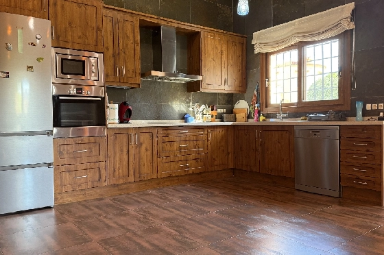 Finca in Els Poblets(Xironets) zu verkaufen, Woongedeelte 220 m², Bouwjaar 2008, + Zentralheizung, Klimaanlage, Grondstuk 540 m², 3 Slaapkamers, 2 Badkamers, Pool, ref.: GC-0125-15